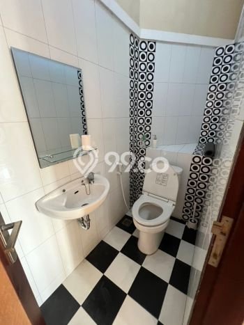 For Sale! Premium House LT 174m2 Desain Elegan di Dago For Sale! Premium House LT 174m2 Desain Elegan di Dago