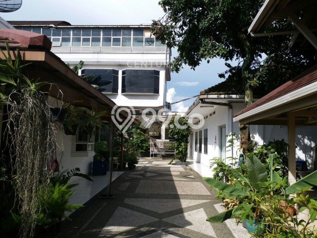 Rumah Elit Modern Siap Huni di Garuda Bandung Rumah Elit Modern Siap Huni di Garuda Bandung