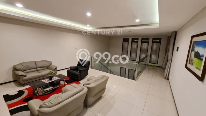 Hunian Elit LB 600m2 Siap Huni Desain Elegan di Setra Duta, Bandung Hunian Elit LB 600m2 Siap Huni Desain Elegan di Setra Duta, Bandung