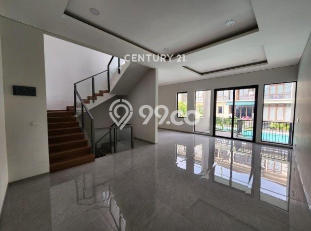 Jual Rumah Luas Megah Dengan View Eksklusif di Setra Duta, Bandung Jual Rumah Luas Megah Dengan View Eksklusif di Setra Duta, Bandung