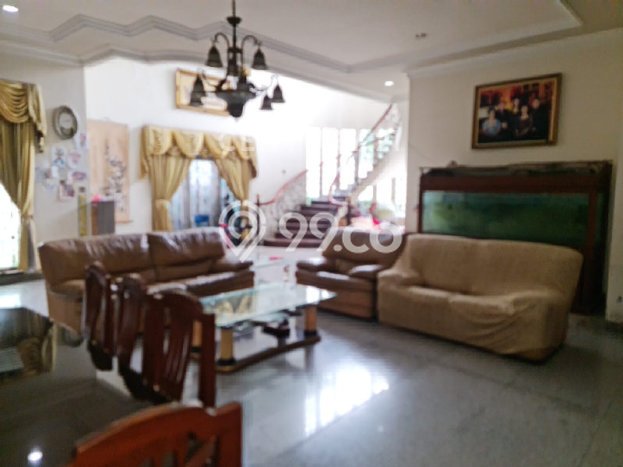 Siap Huni Hunian Elit 5 Kamar di Batununggal Dekat ke Mana Saja Siap Huni Hunian Elit 5 Kamar di Batununggal Dekat ke Mana Saja