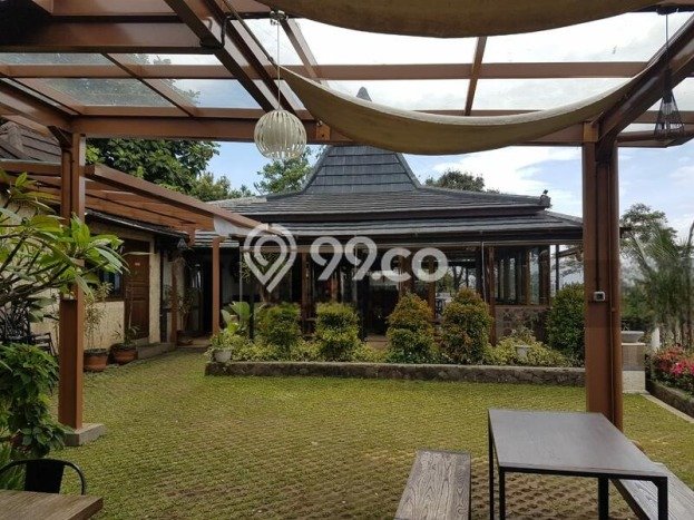 Unit Komersial Dijual di Coblong Bandung 1600m2 Unit Komersial Dijual di Coblong Bandung 1600m2