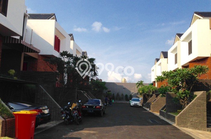 Tanah Kavling Dijual di Jakarta Selatan dengan Spesifikasi 270m2 Tanah Kavling Dijual di Jakarta Selatan dengan Spesifikasi 270m2