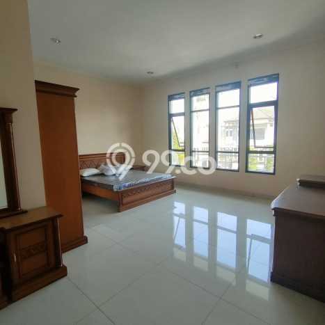 Dijual Rumah Luas Megah Dengan View Eksklusif di Mekar Wangi, Bandung Dijual Rumah Luas Megah Dengan View Eksklusif di Mekar Wangi, Bandung