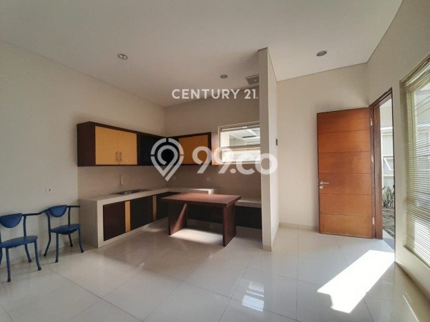 Dijual Rumah Mewah Megah Dengan View Cantik di Setra Duta, Bandung Dijual Rumah Mewah Megah Dengan View Cantik di Setra Duta, Bandung