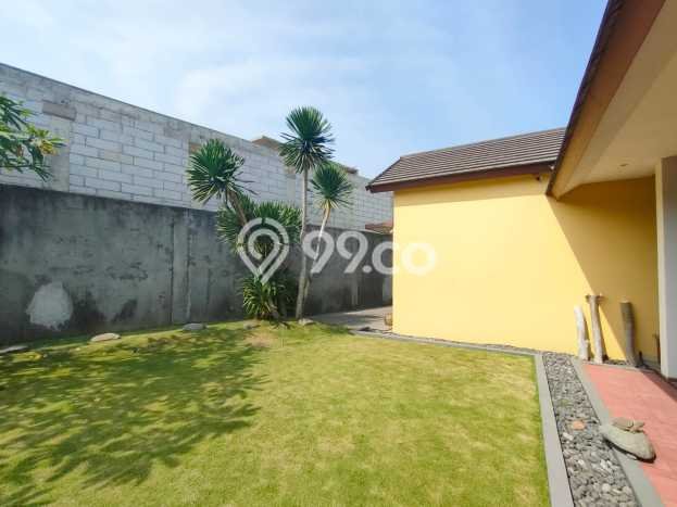 Rumah Luxury Modern Tanpa Renovasi di Kota Baru Parahyangan Bandung Rumah Luxury Modern Tanpa Renovasi di Kota Baru Parahyangan Bandung