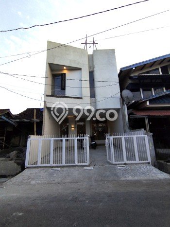 Dijual Hunian Rumah Terawat 3 KT di Buah Batu, Bandung Dijual Hunian Rumah Terawat 3 KT di Buah Batu, Bandung