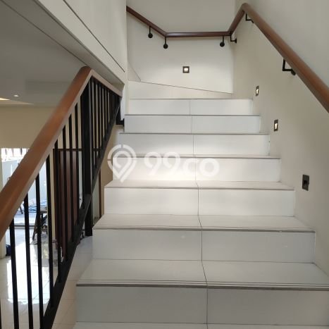 Jual Rumah Mewah Elegan Dengan View Cantik di Turangga, Bandung Jual Rumah Mewah Elegan Dengan View Cantik di Turangga, Bandung