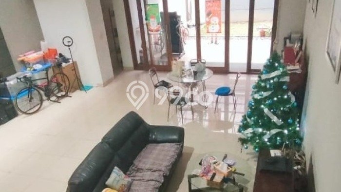 Dijual Rumah Premium dengan Fasilitas Sekitar Komplit di Batununggal, Bandung Dijual Rumah Premium dengan Fasilitas Sekitar Komplit di Batununggal, Bandung