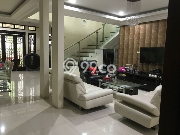 Rumah Elit Modern Siap Huni di Pasteur Bandung Rumah Elit Modern Siap Huni di Pasteur Bandung