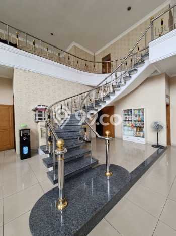 Rumah Idaman Keluarga! Rumah Mewah di Soekarno Hatta, Bandung, LT 600m² Bangunan 500m² Rumah Idaman Keluarga! Rumah Mewah di Soekarno Hatta, Bandung, LT 600m² Bangunan 500m²