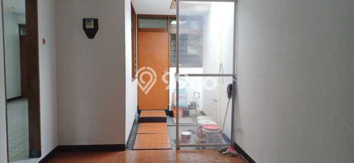 Rumah area Holis Cigondewah, Bandung, Luas 168m² LB 116m² Rumah area Holis Cigondewah, Bandung, Luas 168m² LB 116m²