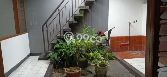 Rumah area Holis Cigondewah, Bandung, Luas 168m² LB 116m² Rumah area Holis Cigondewah, Bandung, Luas 168m² LB 116m²