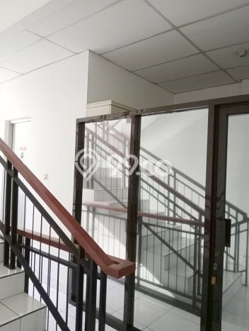 Unit Ruko Dijual di Bandung LT 100m2 & LB 216m2 Unit Ruko Dijual di Bandung LT 100m2 & LB 216m2