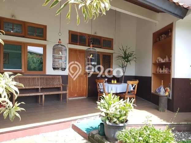 Rumah Elit LB 500m2 Siap Huni Desain Elegan di Pasteur, Bandung Rumah Elit LB 500m2 Siap Huni Desain Elegan di Pasteur, Bandung