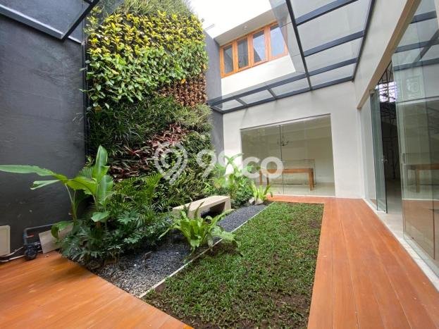 Rumah Luxury Modern Tanpa Renovasi di Mekar Wangi Bandung Rumah Luxury Modern Tanpa Renovasi di Mekar Wangi Bandung