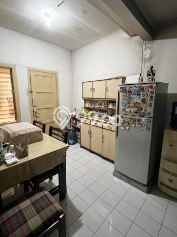 Rumah Mewah LB 175m2 Siap Huni Desain Elegan di Veteran, Bandung Rumah Mewah LB 175m2 Siap Huni Desain Elegan di Veteran, Bandung