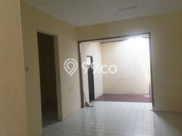 SPECIAL OFFER! Rumah area Taman Kopo Indah, 2 KM, Area Asri, Luas 200m² LB 135m² SPECIAL OFFER! Rumah area Taman Kopo Indah, 2 KM, Area Asri, Luas 200m² LB 135m²