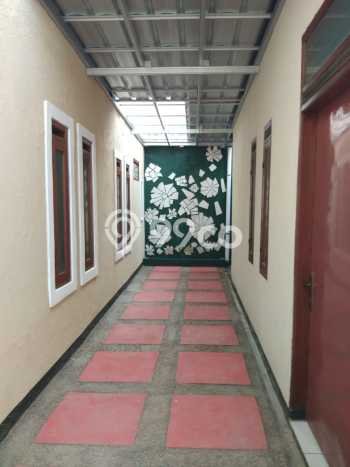 Rumah Modern 2 KT di Taman Kopo Indah Bandung Rumah Modern 2 KT di Taman Kopo Indah Bandung
