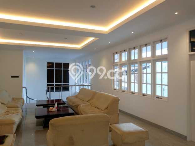 Hunian Mewah Siap Huni LT 800m2 di Arcamanik, Bandung Hunian Mewah Siap Huni LT 800m2 di Arcamanik, Bandung