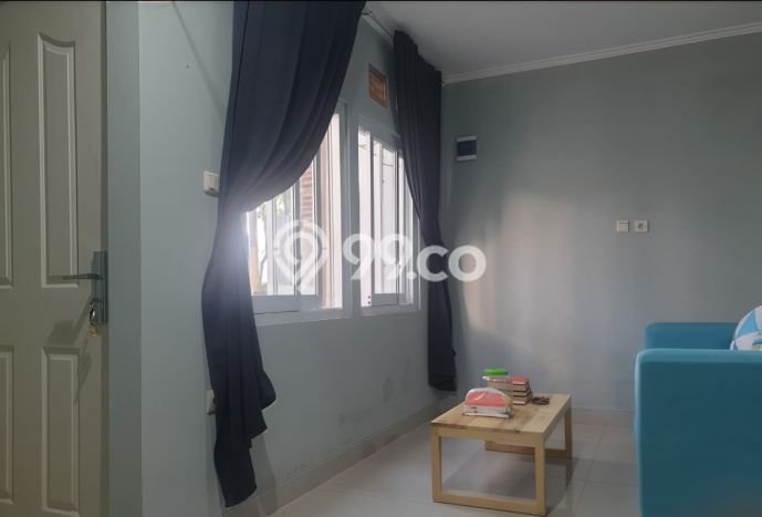Lokasi strategis! Rumah siap pakai dikontrakkan di Arcamanik LB 80m2 Lokasi strategis! Rumah siap pakai dikontrakkan di Arcamanik LB 80m2