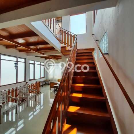 Jual Rumah Luas Megah Dengan View Cantik di Setiabudi, Bandung Jual Rumah Luas Megah Dengan View Cantik di Setiabudi, Bandung