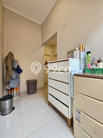 Dijual Hunian Rumah Terawat 4 Kamar di Gading Serpong, Tangerang Dijual Hunian Rumah Terawat 4 Kamar di Gading Serpong, Tangerang