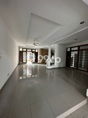 For Sale! Luxury House LT 463m2 Desain Modern di Cipete For Sale! Luxury House LT 463m2 Desain Modern di Cipete