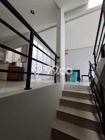 Rumah Elit Modern Siap Huni di Sunter Jakarta Utara Rumah Elit Modern Siap Huni di Sunter Jakarta Utara