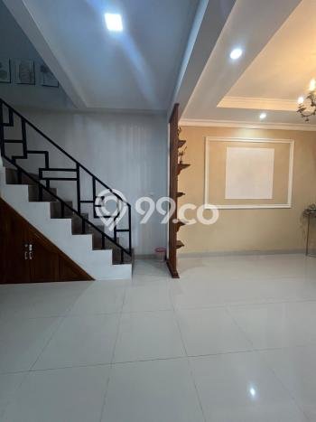 For Sale Hunian Rumah Nyaman 5 Kamar di BSD, Tangerang For Sale Hunian Rumah Nyaman 5 Kamar di BSD, Tangerang
