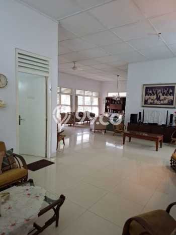 Dijual Hunian Mewah dengan Fasilitas Sekitar Lengkap di Kebayoran Baru, Jakarta Selatan Dijual Hunian Mewah dengan Fasilitas Sekitar Lengkap di Kebayoran Baru, Jakarta Selatan