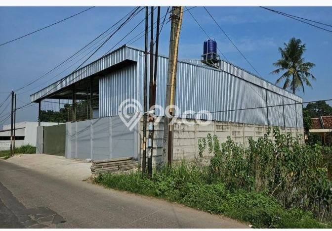 AREA BISNIS! Gudang Kawasan Curug, Luas 120m², Jalan Utama, Ramai AREA BISNIS! Gudang Kawasan Curug, Luas 120m², Jalan Utama, Ramai