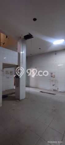 Unit Komersial Disewa Lokasi Serpong Utara, Tangerang Selatan Spesifikasi Luas Bangunan 999m2 Unit Komersial Disewa Lokasi Serpong Utara, Tangerang Selatan Spesifikasi Luas Bangunan 999m2