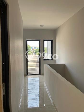Jual Rumah Modern 3 KT di Duri Kepa, Jakarta Barat Jual Rumah Modern 3 KT di Duri Kepa, Jakarta Barat