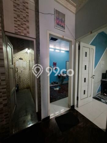 For Sale Rumah 5 Kamar Lokasi Strategis Bagus dan Strategis di Cibodas For Sale Rumah 5 Kamar Lokasi Strategis Bagus dan Strategis di Cibodas
