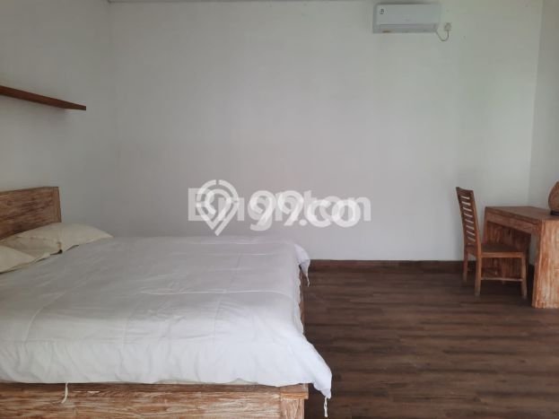 BEST RENT! Vila Kawasan , Area 250m2m², Kawasan Nyaman BEST RENT! Vila Kawasan , Area 250m2m², Kawasan Nyaman