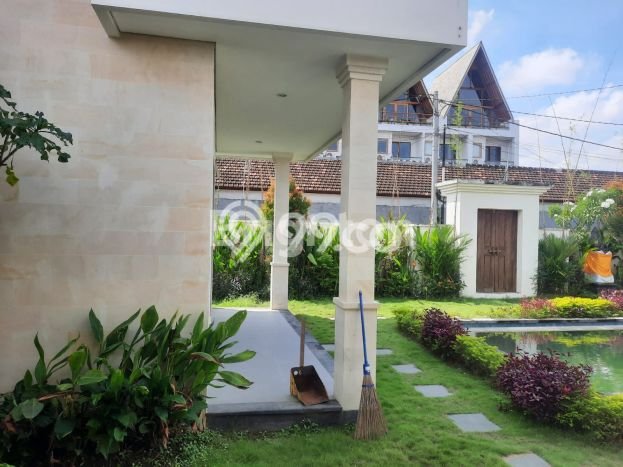 BEST RENT! Vila Kawasan , Area 250m2m², Kawasan Nyaman BEST RENT! Vila Kawasan , Area 250m2m², Kawasan Nyaman