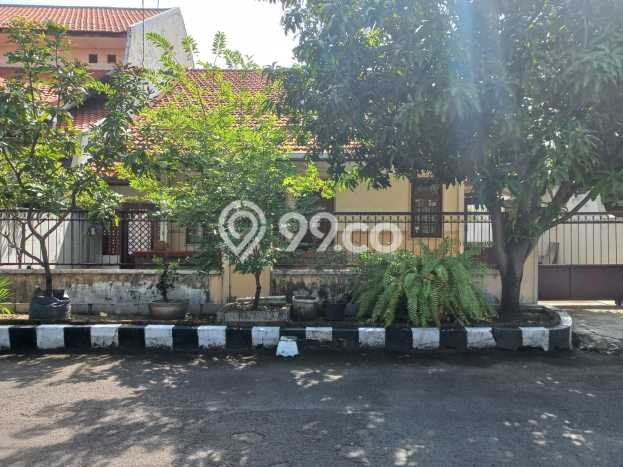 Kost Dijual Lokasi Strategis Surabaya Kota Surabaya 4 Kamar Tidur Kost Dijual Lokasi Strategis Surabaya Kota Surabaya 4 Kamar Tidur