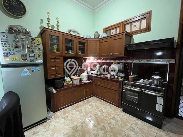 Rumah Elit Modern Tanpa Renovasi di Surabaya Kota Surabaya Rumah Elit Modern Tanpa Renovasi di Surabaya Kota Surabaya