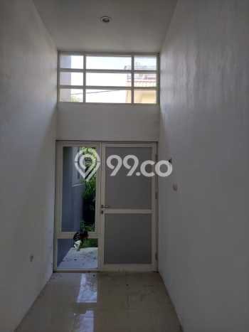 HARGA TERBAIK! Rumah area Sidoarjo, 3 KT, Area Asri, LT 81m2m² Bangunan 70m2m² HARGA TERBAIK! Rumah area Sidoarjo, 3 KT, Area Asri, LT 81m2m² Bangunan 70m2m²