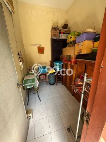 Rumah Elit Modern Tanpa Renovasi di Surabaya Kota Surabaya Rumah Elit Modern Tanpa Renovasi di Surabaya Kota Surabaya