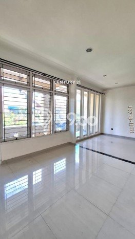 Hunian Mewah LB 250m2 Siap Huni Desain Elegan di Sektor 9-Bintaro, Tangerang Selatan Hunian Mewah LB 250m2 Siap Huni Desain Elegan di Sektor 9-Bintaro, Tangerang Selatan