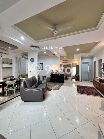Hunian Mewah LB 220m2 Siap Huni Desain Elegan di Cipete, Jakarta Selatan Hunian Mewah LB 220m2 Siap Huni Desain Elegan di Cipete, Jakarta Selatan
