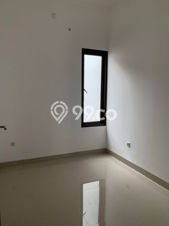 Rumah 3 KT 2 KM Luas Tanah 90m², LB 70m² di Ciputat, Tangerang Selatan Rumah 3 KT 2 KM Luas Tanah 90m², LB 70m² di Ciputat, Tangerang Selatan