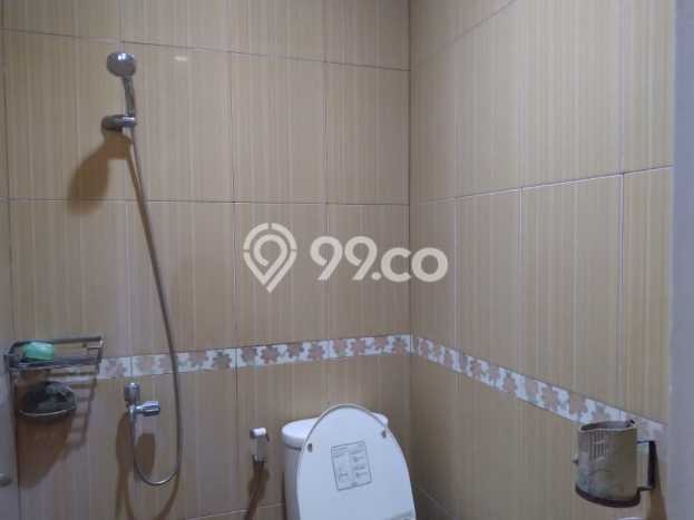 Rumah Strategis dengan Luas Bangunan 180m² di Lokasi Graha Raya, Tangerang Rumah Strategis dengan Luas Bangunan 180m² di Lokasi Graha Raya, Tangerang