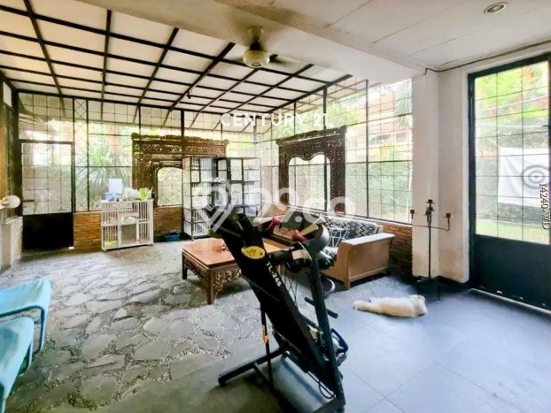 Dijual Rumah Mewah Megah Dengan View Eksklusif di Bintaro, Tangerang Selatan Dijual Rumah Mewah Megah Dengan View Eksklusif di Bintaro, Tangerang Selatan