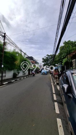 Rumah Eksklusif Dijual LT 759m2 di Mampang Prapatan, Jakarta Selatan Rumah Eksklusif Dijual LT 759m2 di Mampang Prapatan, Jakarta Selatan