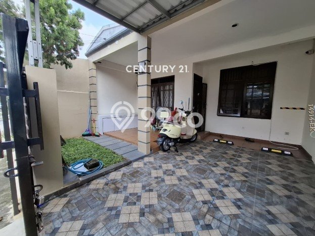 Hunian Nyaman Asri 2 KT Siap Huni di Bintaro Tangerang Selatan Hunian Nyaman Asri 2 KT Siap Huni di Bintaro Tangerang Selatan