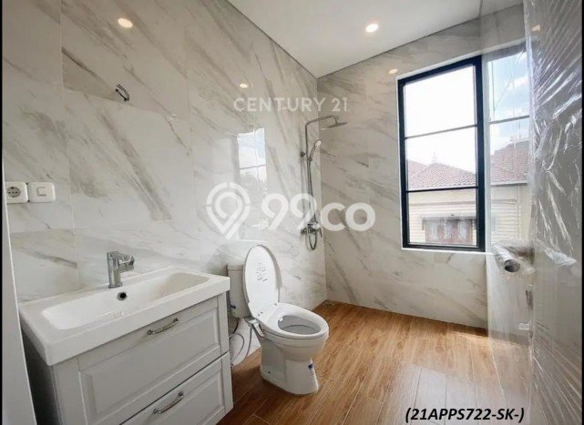 Jual Rumah Mewah Elegan Dengan View Cantik di Bintaro, Jakarta Selatan Jual Rumah Mewah Elegan Dengan View Cantik di Bintaro, Jakarta Selatan