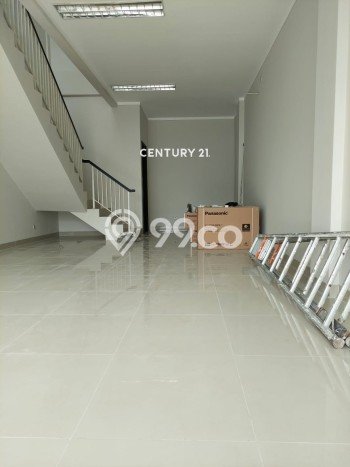 Ruko Dijual di Prime Area Tangerang Selatan Luas 95m2 Ruko Dijual di Prime Area Tangerang Selatan Luas 95m2